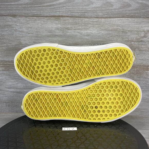 Vans x Men’s SpongeBob SquarePants Mike Gigliotti Old Skool Sneakers Size 9.5 - Picture 9 of 9